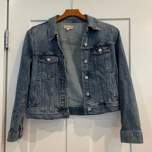 Madewell Jean Jacket in Medford Wash - Size Medium